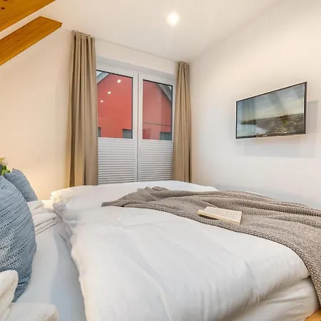 Haus Seestern - Strandwiese Strandluft - Strandwiese * Zingst